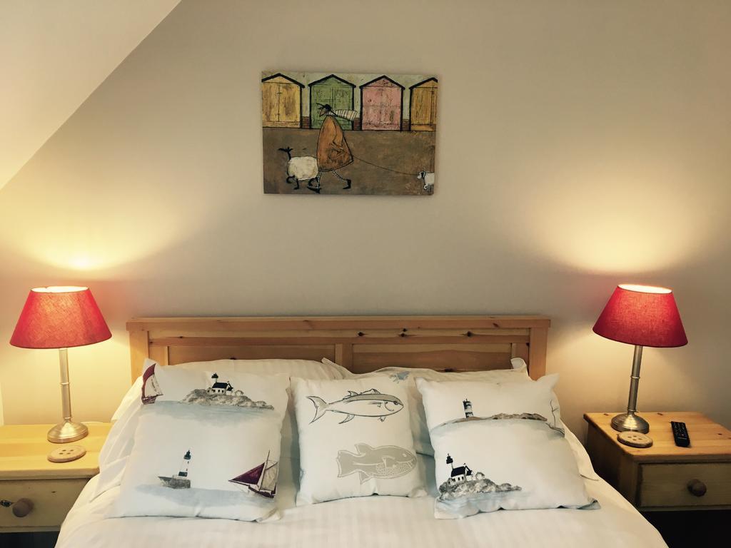 The White Horse Hotel Overstrand Exterior photo